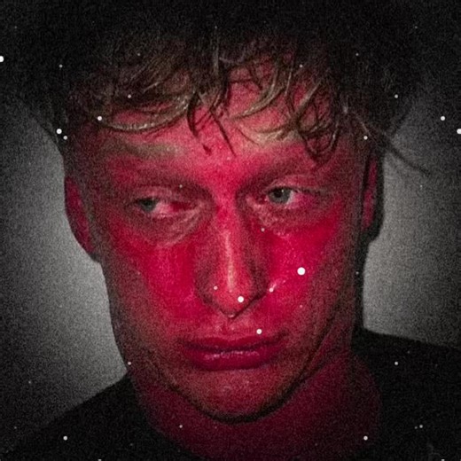 ive been having explosive diarrhea for hours #fyp#foryou#viral#trending#chrizzhall