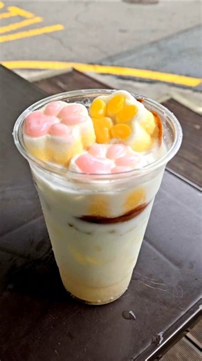 $5 Cat Paw Cream Soda: Korean Convenience Store Drink Recipe!