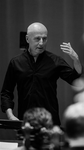 Alpha Classics on Instagram: "Mahler’s First Symphony continues @pjarvi’s complete Mahler Symphonies cycle on @alpha_classics. This is an essential addition to @pjarvi and @tonhalleorchester’s symphonic discography, which includes acclaimed recordings of Mendelssohn, Bruckner and Tchaikovsky. Discover ‘Mahler: Symphony No. 1’ now at the link in our bio ↖ @outheremusic | #ClassicalMusic #Mahler"