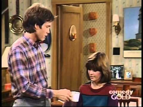 ONE DAY AT A TIME - S09E1 - Julie's Rare Appearance 2
