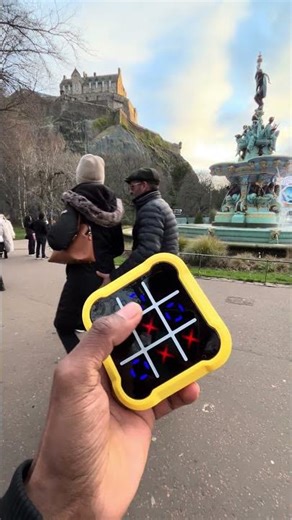 Tic Tac Toe battle in the middle of Edinburgh #sightseeing