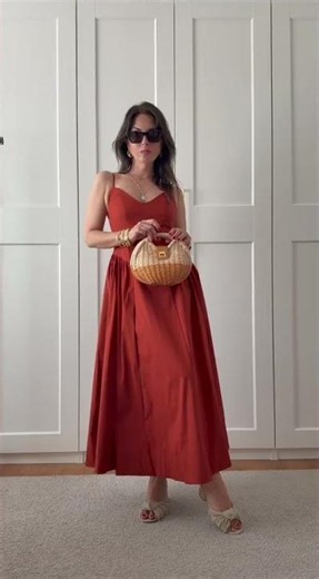 Abito romantico: lo styling estivo facile e veloce #outfitideas #ootd #ootdguide #outfit #styling