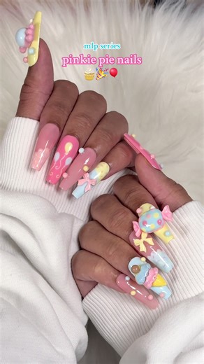 fun pinkie set just like her 🙈 #nails #pressonnails #mlp #mylittlepony #pinkiepie