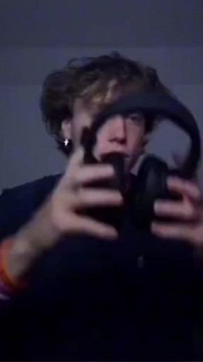 #guycryingwithheadphones