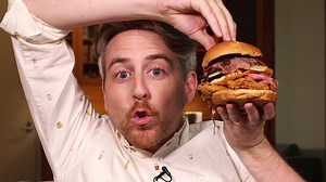 145K views · 202 reactions | Lots of fast food chains have secret items that don't appear on their menus. But what's worth the time and trouble? We're here to help you decide, with Fast Food Secret Menus. | Fast Food Secret Menus | Facebook