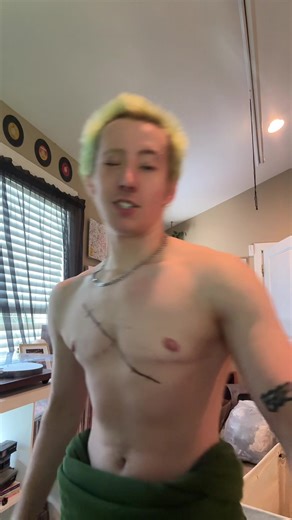 Stunning Zoro Cosplay Costume Showcase