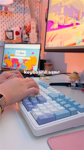 annie ♡ on Instagram: "studying is going to sound so heavenly ✨ keycaps coming soon as well !! 🌸💕 #studyaesthetic #keyboardasmr #study #studygram #student"