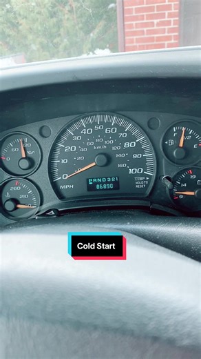 Cold Start of a GMC Thomas Built Bus in 8-Degree Weather