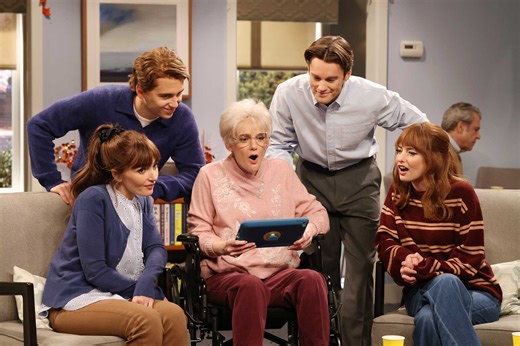 SNL's "AI Photos" Sketch Turns Precious Memories into Surrealist Nightmare Fuel