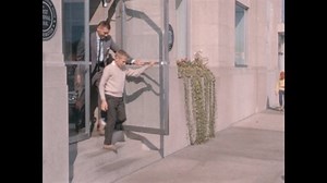 Les années 60 : Garçon place : vidéo de stock (100 % libre de droit) 1085836973 | Shutterstock