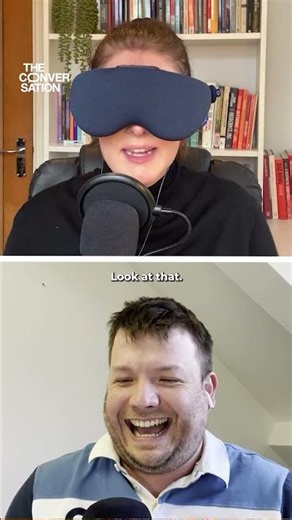 Can flashing lights cause hallucinations?