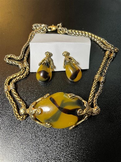 Vintage Costume Jewelry Butterscotch Lucite Set Necklace and Earrings - Etsy