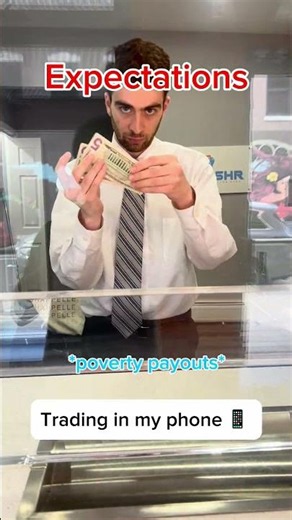 Selling Your Phone to a Pawn Shop: Expectation vs Reality 🤭💵 (It's NOT Scary!)