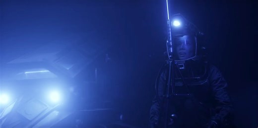 Christine Roche Stars in Alien Planet Sci-Fi Indie Film 'Light' Trailer | FirstShowing.net