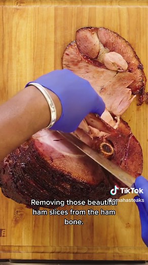 How to Carve a Spiral Sliced Ham - Easy Tips for Perfect Slices!