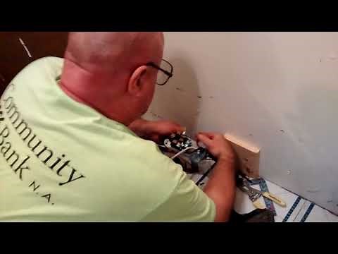 How to wire a 4 prong range outlet