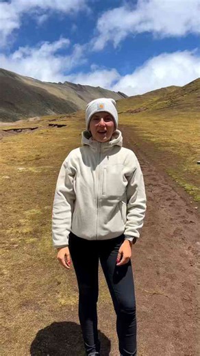 Hiking Rainbow Mountain at 5,036m | An Unforgettable Peru Adventure