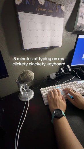 5 Minutes of Typing Sounds on a Clickety Clackety Keyboard