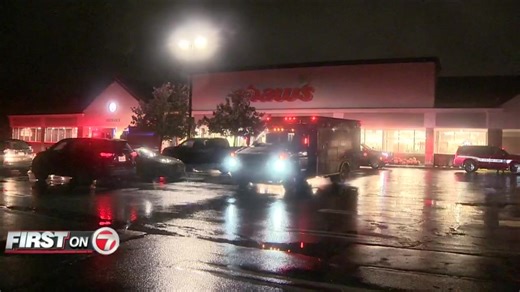 FIRST ON 7: 4 hospitalized after likely carbon monoxide exposure at NH grocery store