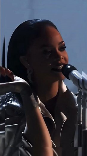Rihanna – Diamonds (Live Performance) ✨ Shine Like a Diamond | #rihanna #music #aura