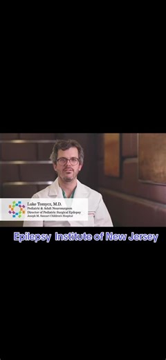 We are proud to share this moment from Joseph M. Sanzari Children’s Hosptial, where Dr. Tomycz also serves as Director of Pediatric Surgical Epilepsy. Working closely alongside Eric Segal, MD, Director of Pediatric Epilepsy, this multidisciplinary team provides leading edge care for children with complex and drug resistant epilepsy across New Jersey and beyond. #epilepsy #seizures #epilepsia #drugresistantepilepsy #pediatricseizures
