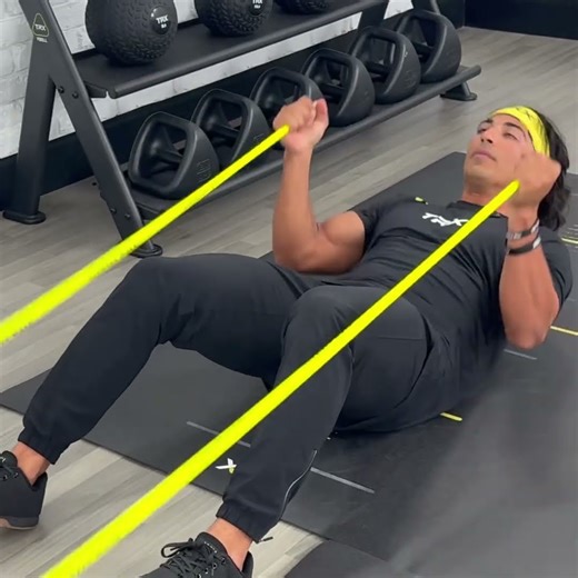 TRX Trainers use the Inertia Wave between TRX exercises #inertiawave #trx4