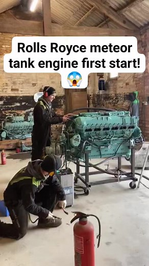 1.3M views · 10K reactions | Rolls Royce meteor tank engine first start! 勞 #newreleases #engine #spain #fblifestyle | Video created | Facebook