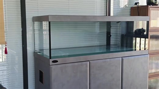 1.8m low tank native stream aquascape setup Step-by-step for beginners, super easy!Natural rock layout, original stream style, no fancy skills needed.Low maintenance, stunning visual effect, the best home decor for fish lovers.Who says big tank aquascape is hard? This tutorial breaks all rules!#1.8mLowTank #NativeStreamAquascape #FishTankSetup #AquascapeTutorial #BeginnerAquascape