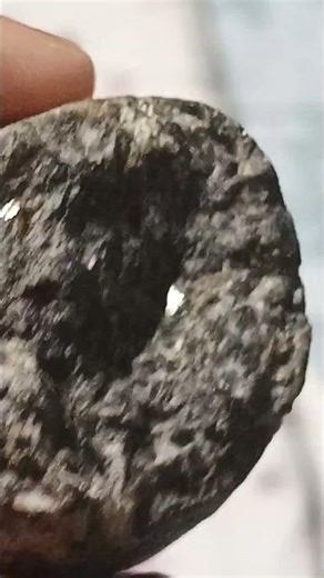 lunar meteorite olivine cristal #crystals #meteor