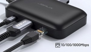 OmniCase 7 port USB-C hub and cable organizer