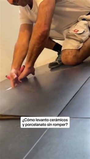 HOW TO REMOVE TILES WITHOUT BREAKING THEM. How to recover floor pieces quickly and easily # #arch...