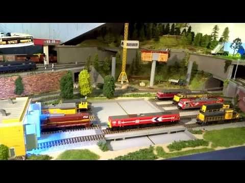 Transfer Table DIY on a Model Railroad Train Layout build from an old Epson printer.