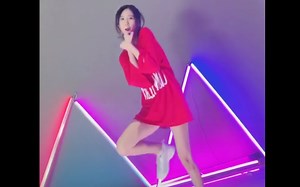 《that girl》歌曲的热度还没有消散，量身定做的舞蹈又来了！