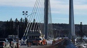 Ontario's Nipigon River bridge fails, severing Trans-Canada Highway