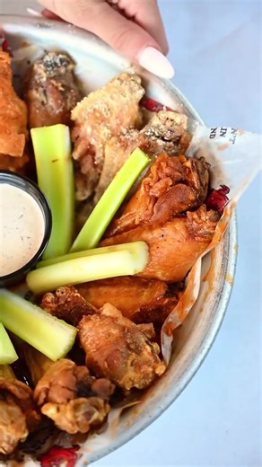 Sunday football $1 wings = game day glory. 🍗 Choose your flavor: Hot & Sticky, Buffalo, Garlic Parm, Cajun, or Citrus Pepper. #smashincrab #dollarwingssatx