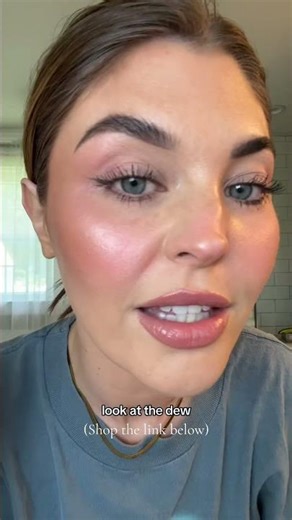 Enhance your glow with this must-have setting spray! #dewymakeup