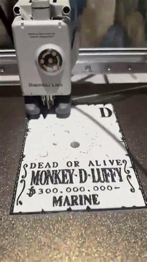 🏴‍☠️ Printing Luffy’s Wanted Poster in 3D! 🔥 #shorts