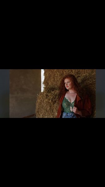 Farm Girls Calendar 2024: Meet Maartje and Charell