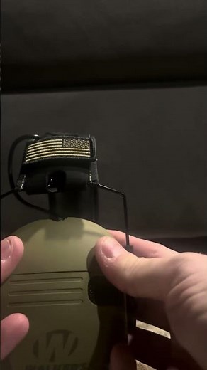 Walker’s Razor Electronic Ear Protection | First Look, Volume Control & Battery Setup