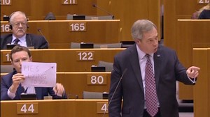Rechtspopulist Farage wird getrollt