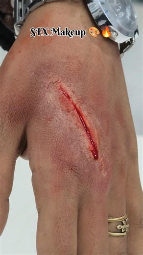 Movie Style Cut Effect 🎬🔥SFX Makeup 🎨#Shorts #viral #trending #sfxmakeup #prosthetics #sfxartist