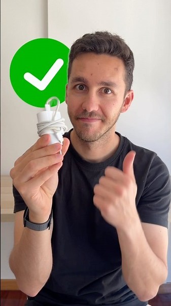 The TRICK to properly WRAP your iPhone CABLE ✅