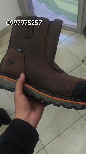Botas CAT y TIMBERLAND PRO: Seguridad y Comodidad