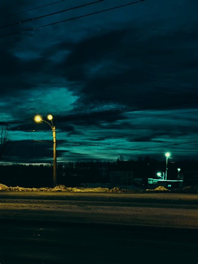 Maybe in another life we love each other. #real #realrealreal #losercore #apathy #depression #winter #hatemyself #hate #night #love #asd