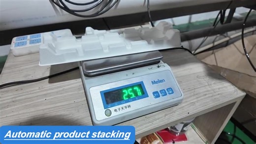 Fully Automatic Pulp Molding Machine for Molded Pulp Packaging | Dual Hot Press Production Line This fully automatic pulp molding machine is designed for high-efficiency molded pulp packaging production. From pulp feeding to final product stacking, the entire molded pulp process is completed in one integrated system. Main Features: ✔ Automatic pulp feeding ✔ Dual hot press forming (alternating operation for higher output) ✔ Automatic demolding ✔ Automatic edge trimming & punching ✔ Integrated wa