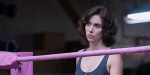 'GLOW': Alison Brie nos cuenta cómo se preparan para los combates