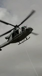 Take a look at the 31st Marine Expeditionary Unit training with the UH-1Y, the ultimate in utility! #Venom #Huey #H1 #Marines #USMC | Bell Flight