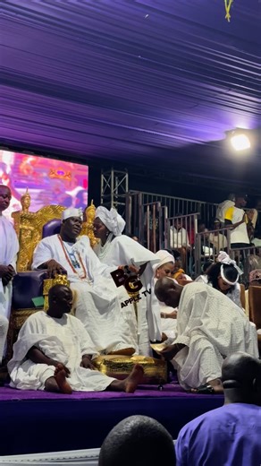 LIVE at the Olojo Festival 2025 ✨ Today, the ancient city of Ile-Ife comes alive as indigenes and visitors gather to celebrate one of the most significant cultural festivals in ile ife . It is also the only day in the year when the Ooni of Ife, regarded as the spiritual leader of the Yoruba race, appears in the revered Aare Crown, believed to be the oldest crown in Yoruba history. Olojo Festival is more than tradition, it is a living testament to the strength of our identity and the continuity o