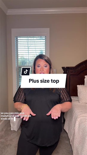 Flattering Plus Size Summer Tops for Comfort and Style
