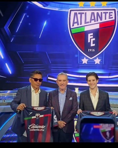 Jorge Campos took his Atlante jersey, which will be broadcast on TV Azteca.